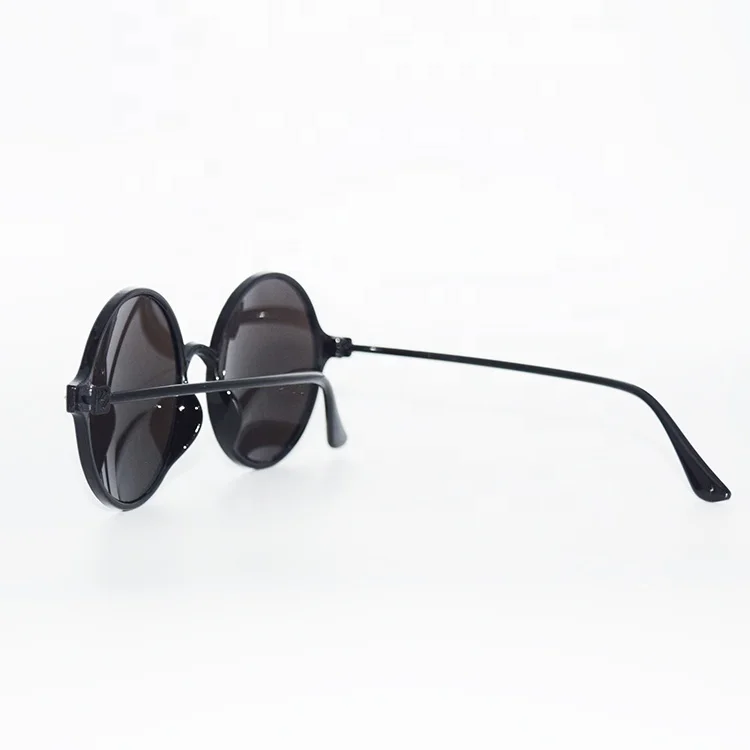 Wholesale China Fashion Sunglasses Newest 2022 Mens Glasses Frames Classic Flat Safari Sunglasses
