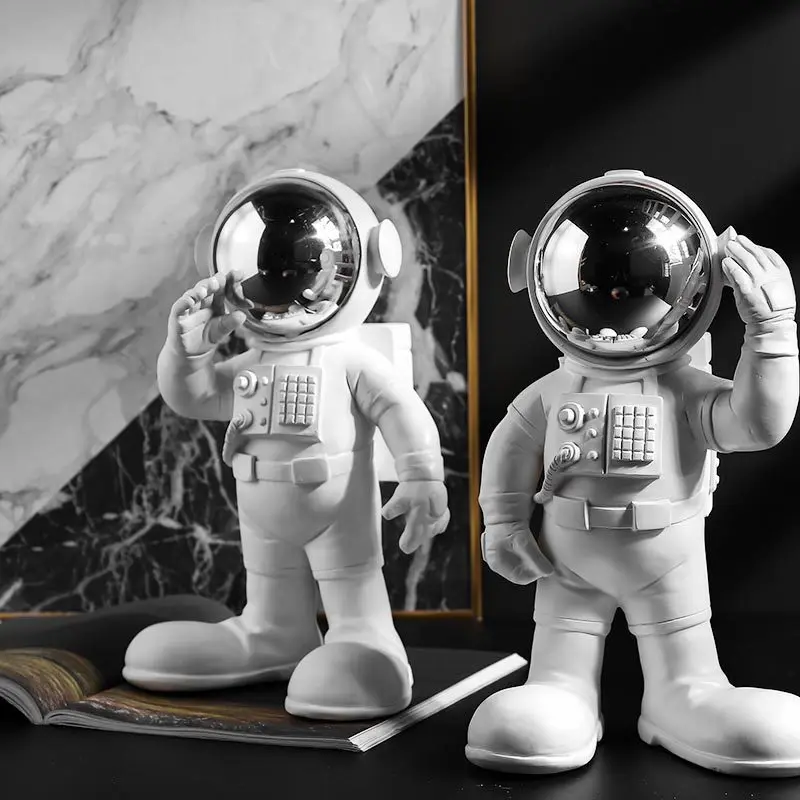 European Minimalist Desktop Office Home Astronaut Ornaments Large Size Resin Figure Statue