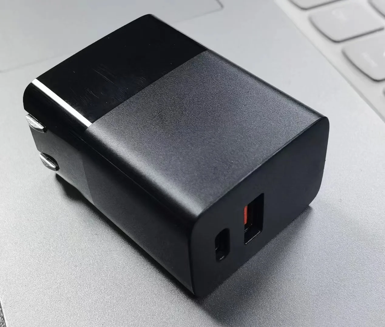 18w Wall Charger Pd Qc Usb Us 2022 Phone Quick Charger Adapter 12v 18w Qc 3.0 Fast Charger Carregador For Iphone