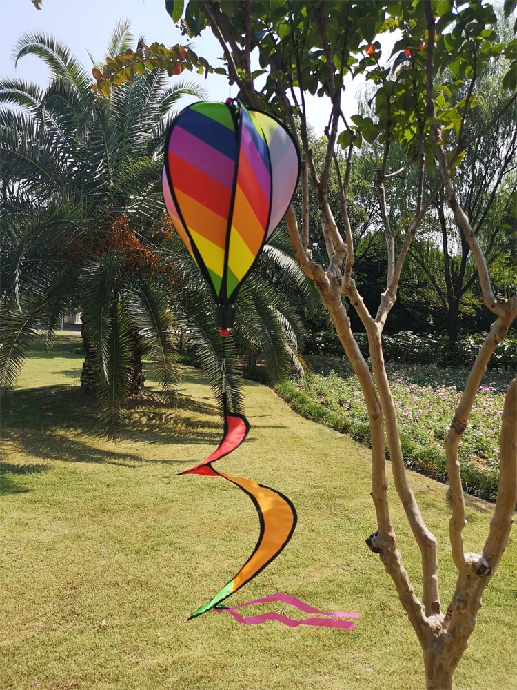 Outdoor hot air balloon hanging decoration wind wind hot air balloon rainbow windmill colorful real estate garden decoration