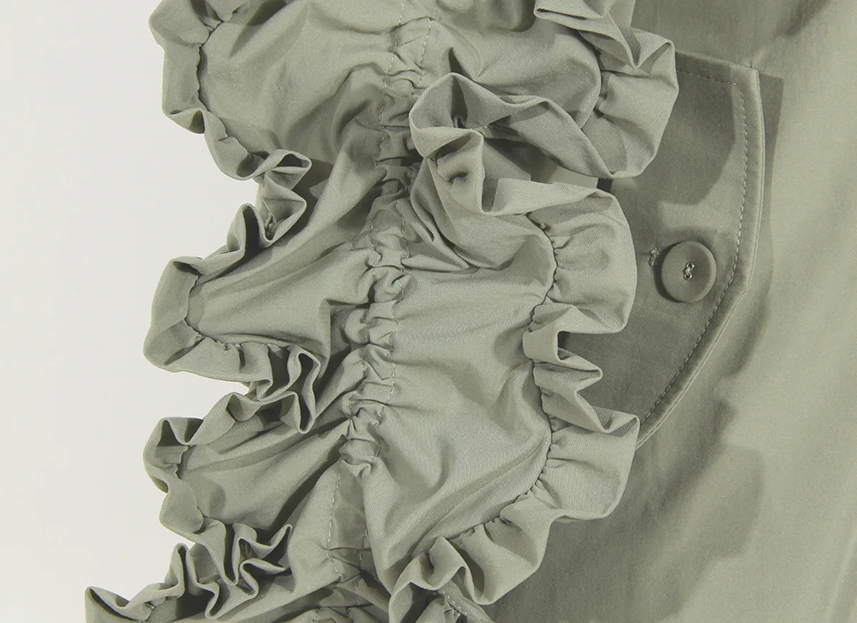 Женское двубортное длинное пальто, элегантная Ветровка-Тренч выше колена с оборками