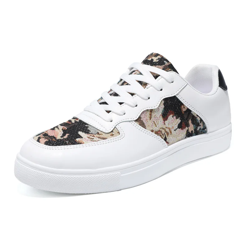 Factory direct supply korean style fashion flat sport sneakers casual shoes for men