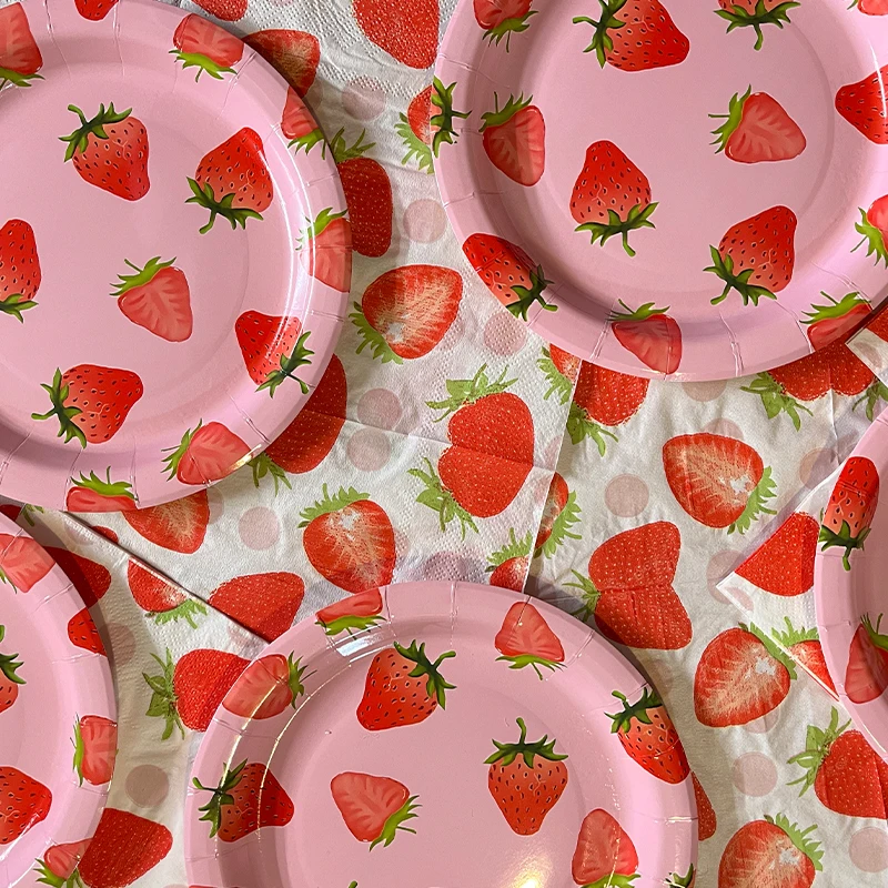 A-mazon Hot sale Party Serve  Birthday Supplies Strawberry Theme Party Tableware Theme Birthday Party Favors Strawberry plate