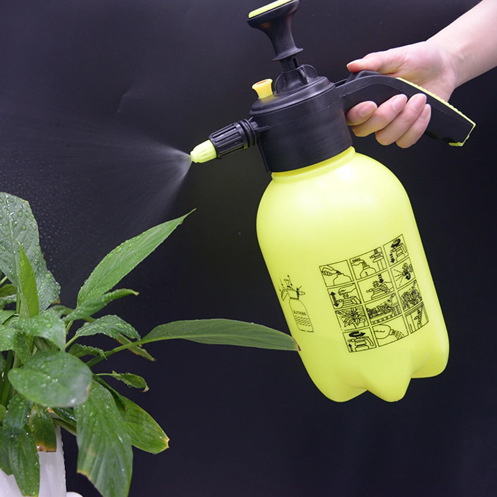 New Garden Tools 2 Liter Sprayer XF-2015