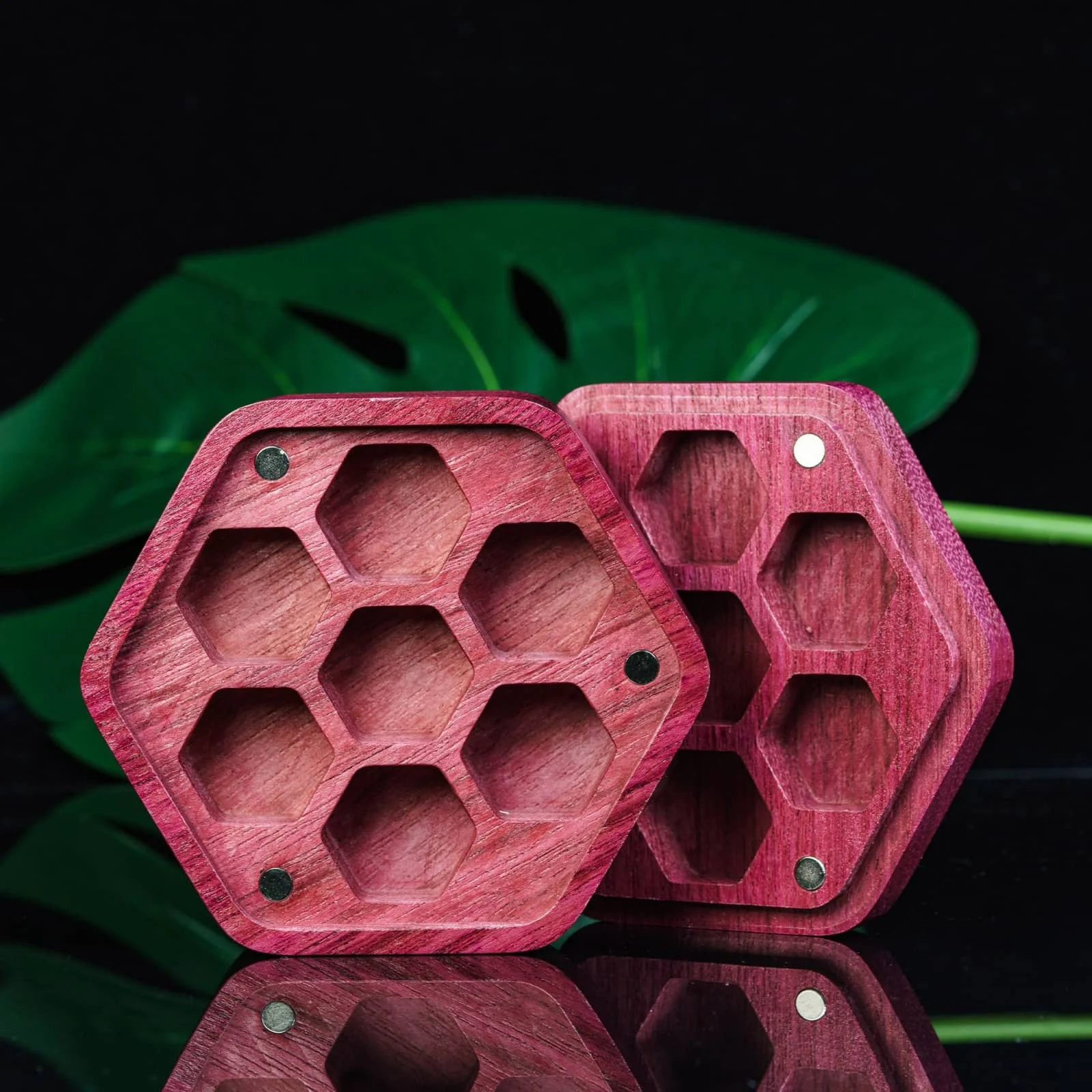 Udixi Hot sale Purple Heart Hexagon Wooden Dice Box RPG Dungeons and Dragons 7pcs Dice Case
