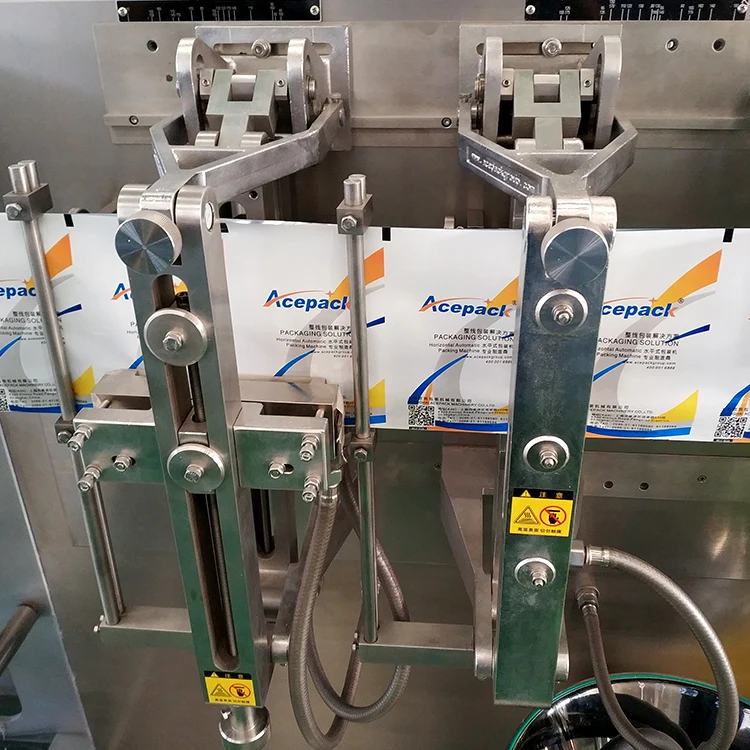 Doypack Spout Stand up Pouches Tomato Paste Liquid Filling Horizontal Packing Machine