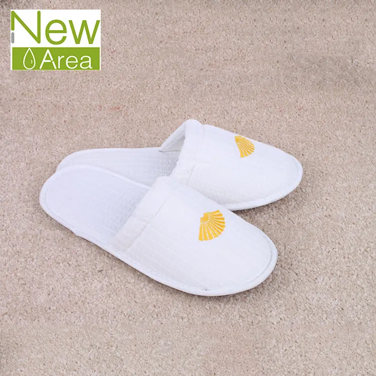 Disposable 100% biodegradable hotel slipper plant fiber sole eco-friendly slipper