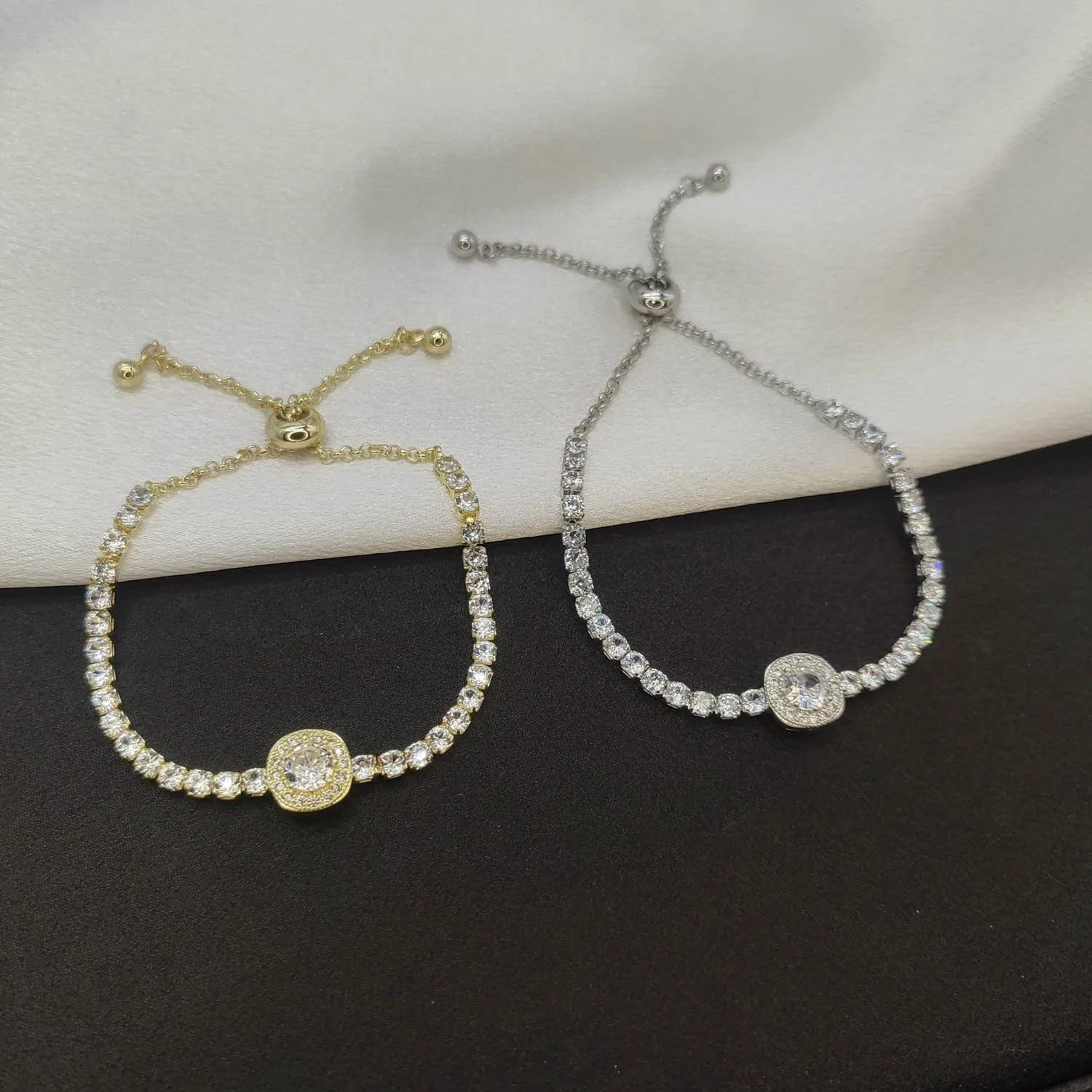 DAIHE New Gold Plated Super Glitter Zircon Square Bracelet Korea Simple Pull Adjustable Bracelet for Women Gift