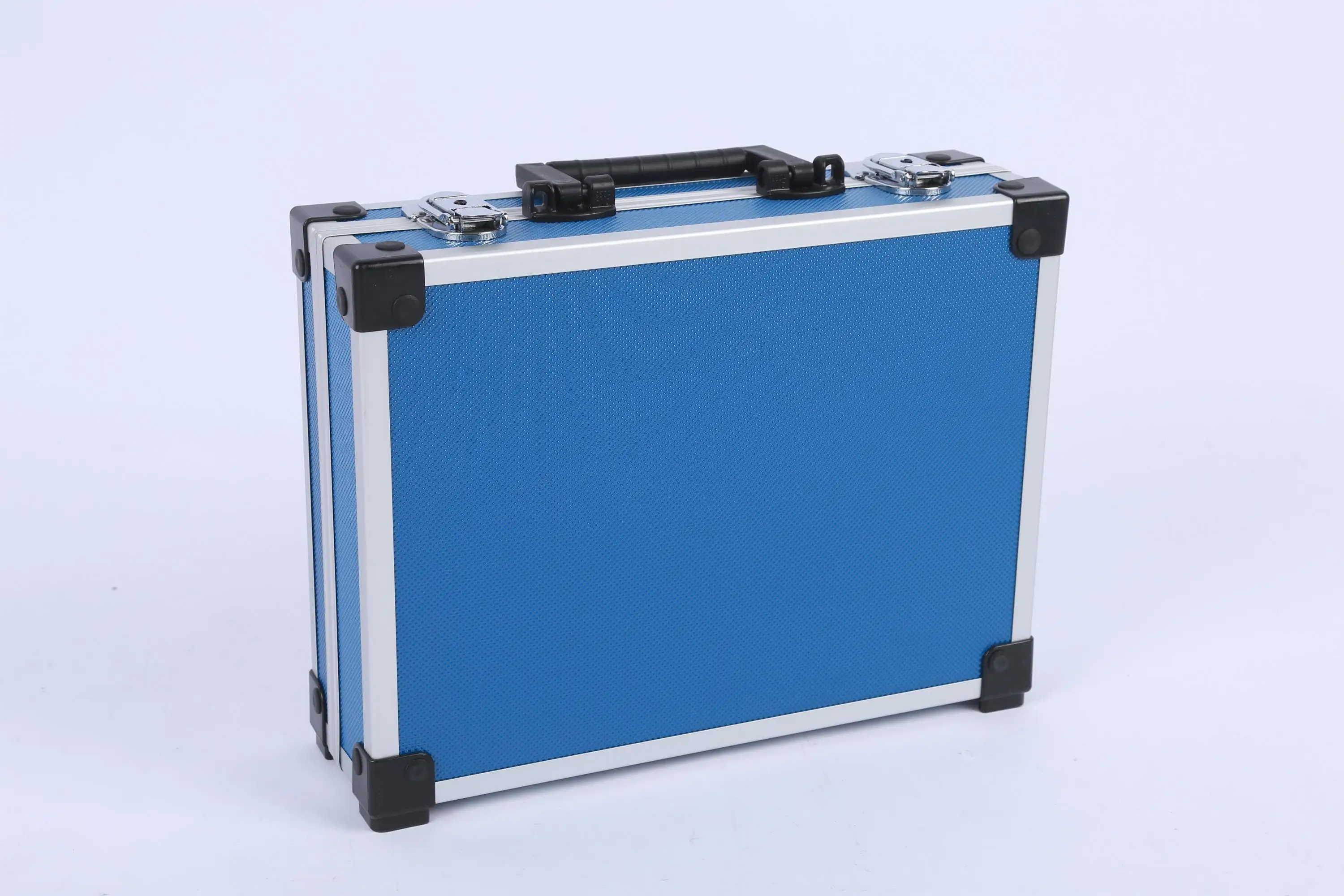 New Lightweight Waterproof Aluminum Tool Box Customized Color versatile tool storage suitcase durable metal tool suitcase