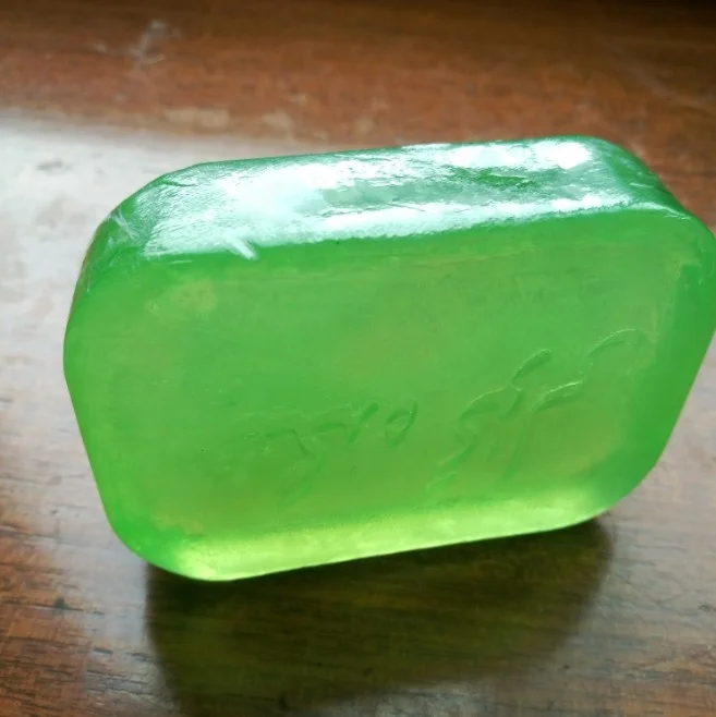 glycerin transparent hand made green body cheap and good quality castile soap