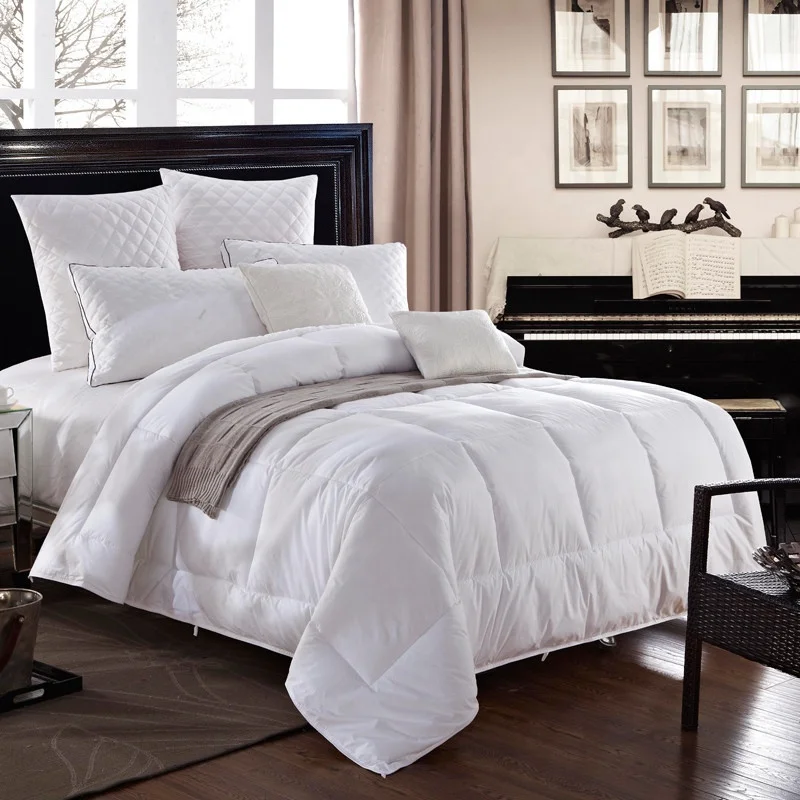 Chinese Factory Custom Logo King Size Duvet 100% Cotton Fabric Cozy Comforter Thick Quilt Five Star Hotel Duvet