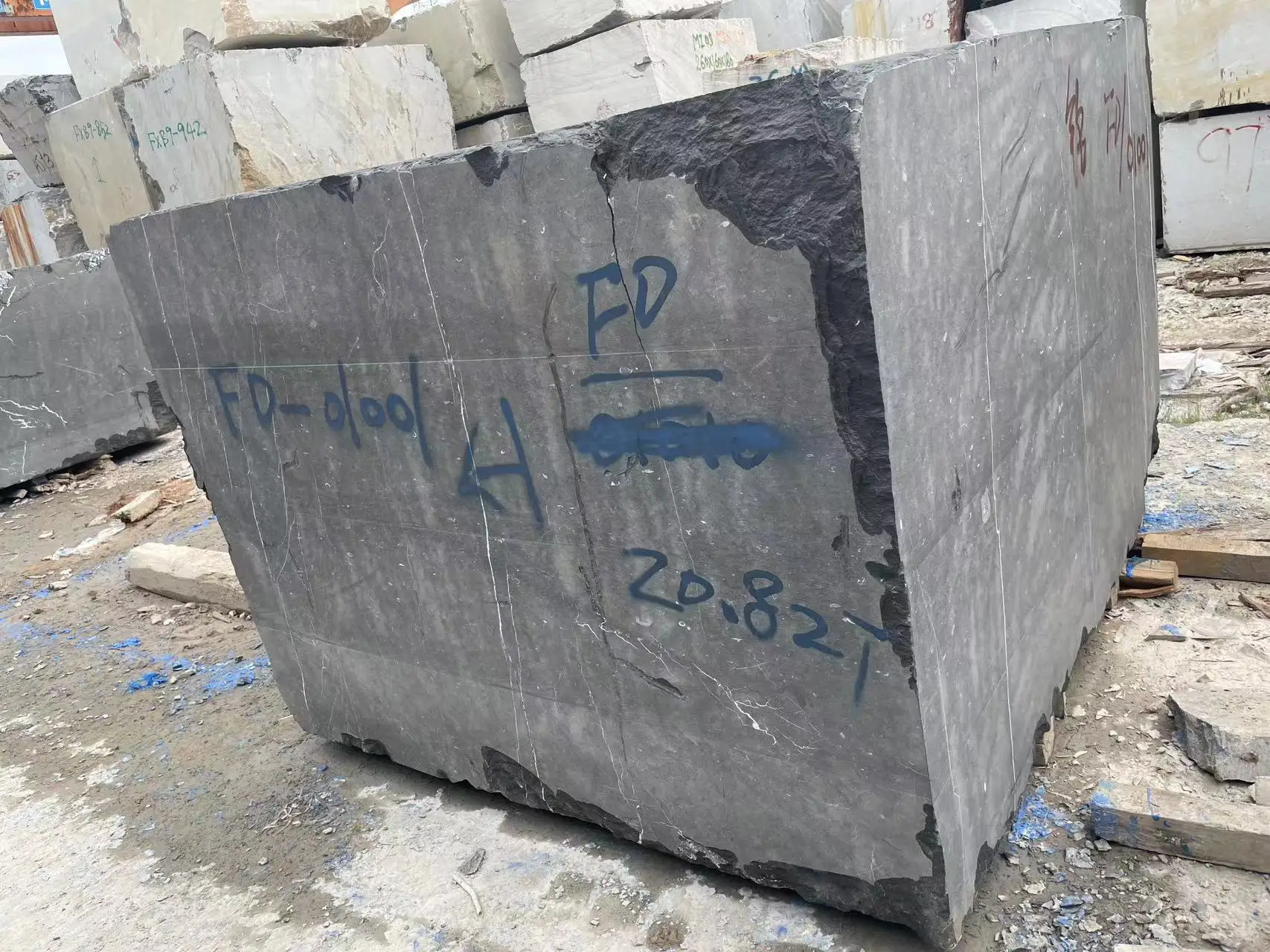Chinese black marble Nero Marquina natural marble blocks wholesale