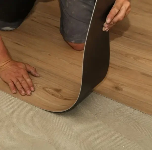 Waterproof OAK wood color  4mm/5mm/6mm LXPE PISO  SPC click planks  Hotel/Office Luxury Vinyl click flooring