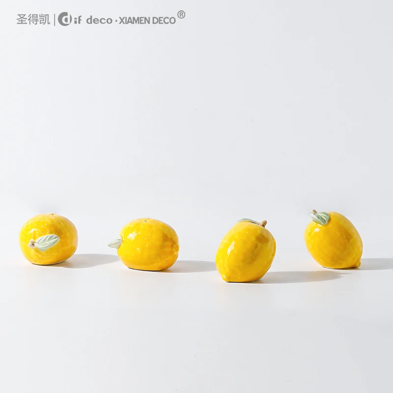 Wholesale Ceramic Fruit Lemon Design Stoneware Salts And Peppers Shakers Set