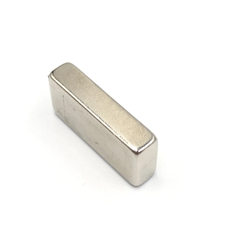 N52 Neodymium Magnet small size bar magnets 20x10x2