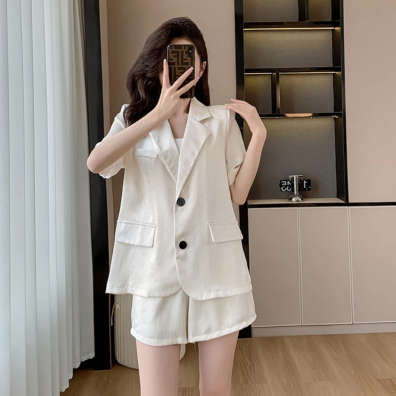 Casual Fashion Simple Style Loose Sun Proof Loose Suit and Shorts Womens 2 Piece Outfit Summer Two Piece Set