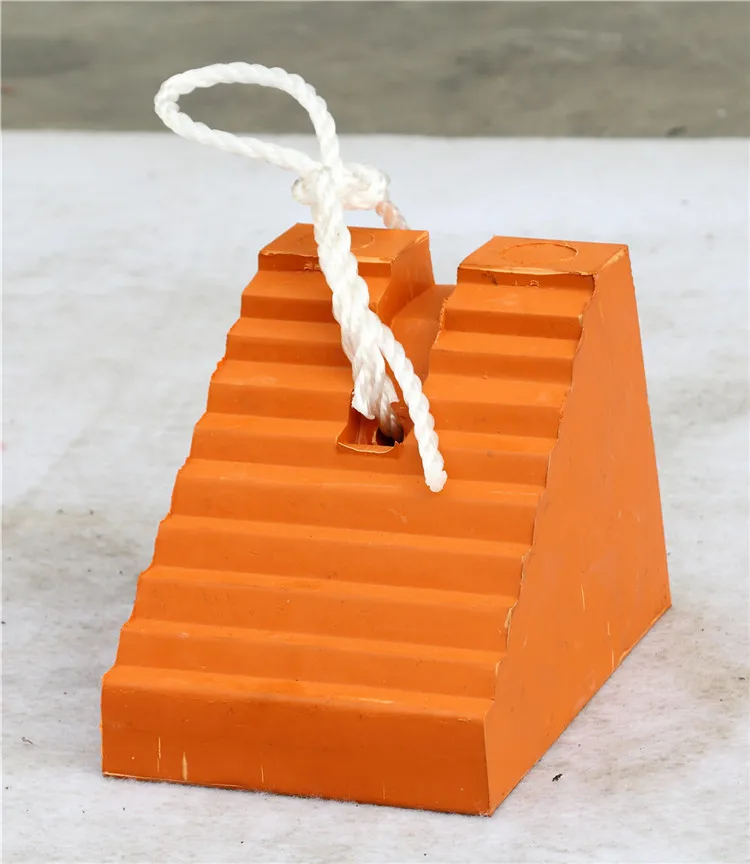 car stopper with handle / L shape rubber wheel chock