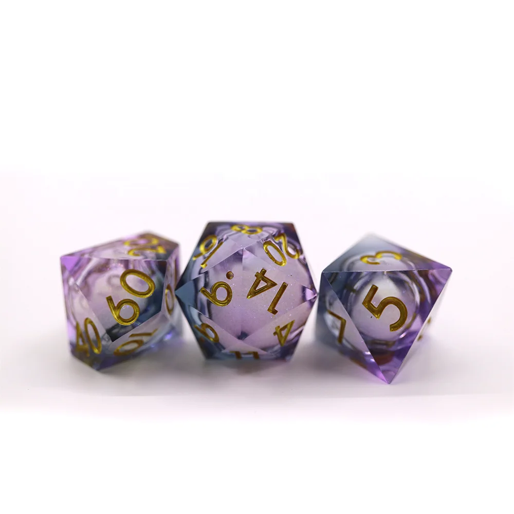 Rpg Color Resin Polyhedral Dice Set OEM ODM Board Game Liquid Dice Set 7pcs
