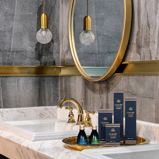 Hospitality hotel supplies 5 star hotel room amenities list hotel supplies soap disposable set, slippers, shampoo, etc