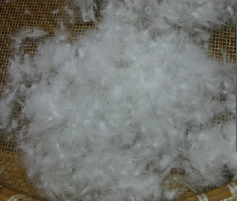 sleeping bags for couples to use with camping tent and in cold weather chilly nights