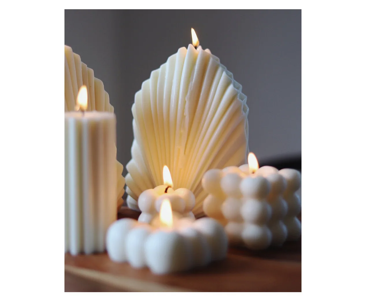 Luxury Handmade Soy Wax Scented Palm Leaf Palm Spear Candle Luxury Scented Art Candle Scandinavian Pope Leaf Scented Candles