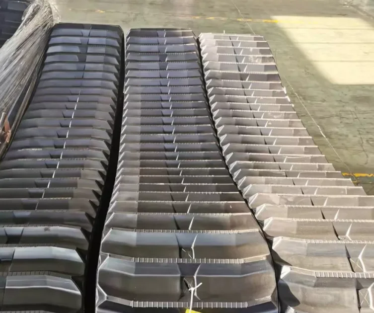 Small Robot Crawler Wheelchair Stair Climbers Rubber Track