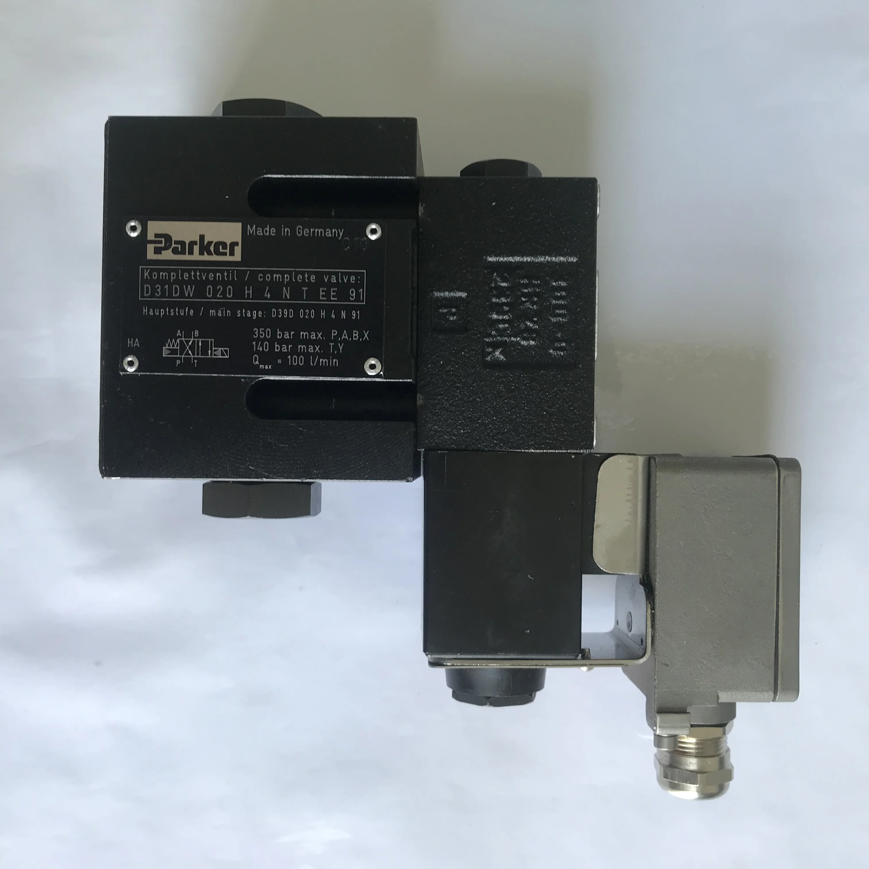 Parker Explosion Proof Electronic Proportional Reversing Valve D31DW020H4NTEE91 24v Hydraulic Solenoid Valves