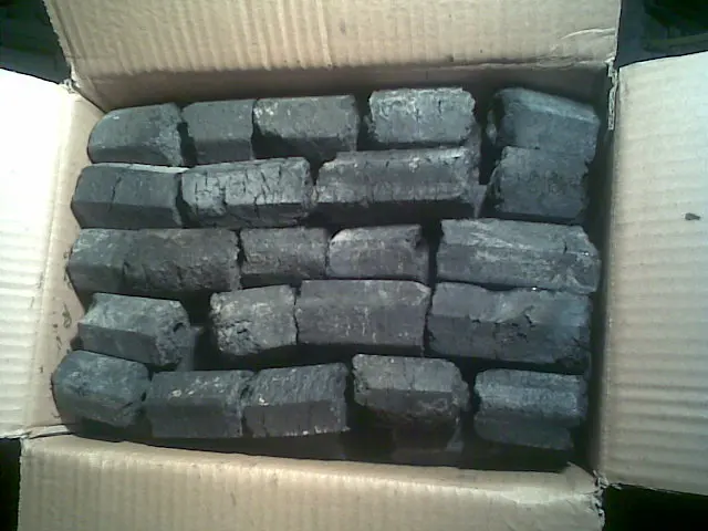 Factory Machine Made Quadrangle Hexagonal Long Burning Time Wood Sawdust Charcoal Briquette BBQ