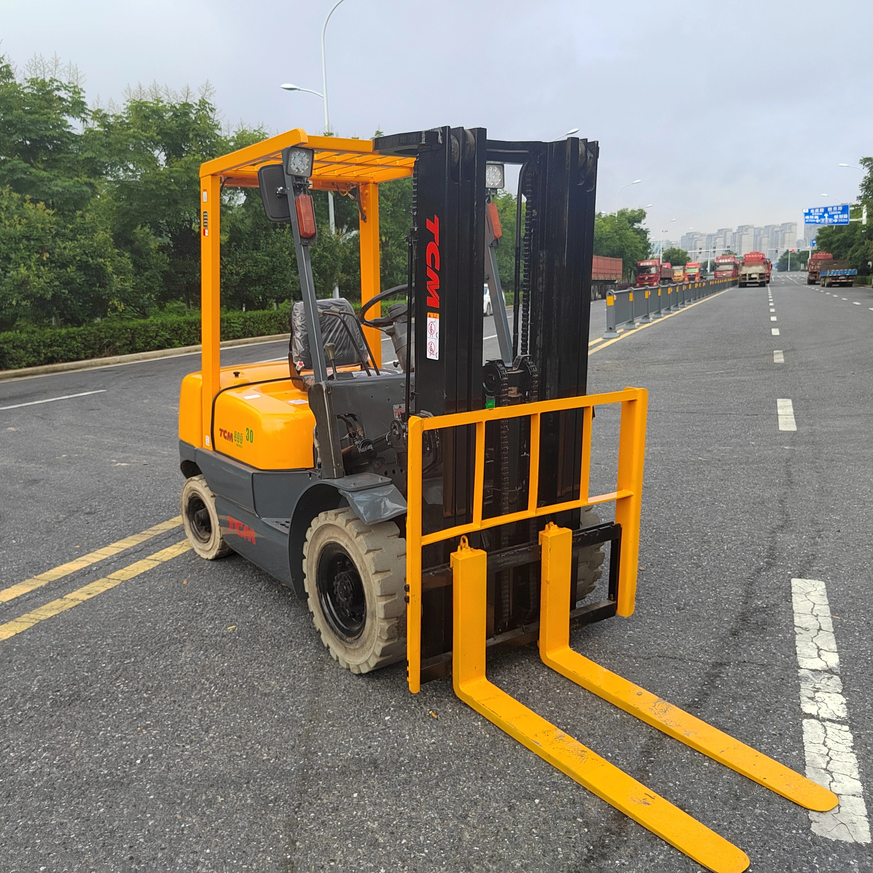 HOTsale High Quality 3T low work hours HELI CPCD30 good condition EPA TruckS CHEAP FREE ORIGINAL used TCM30 secondhand forklifts