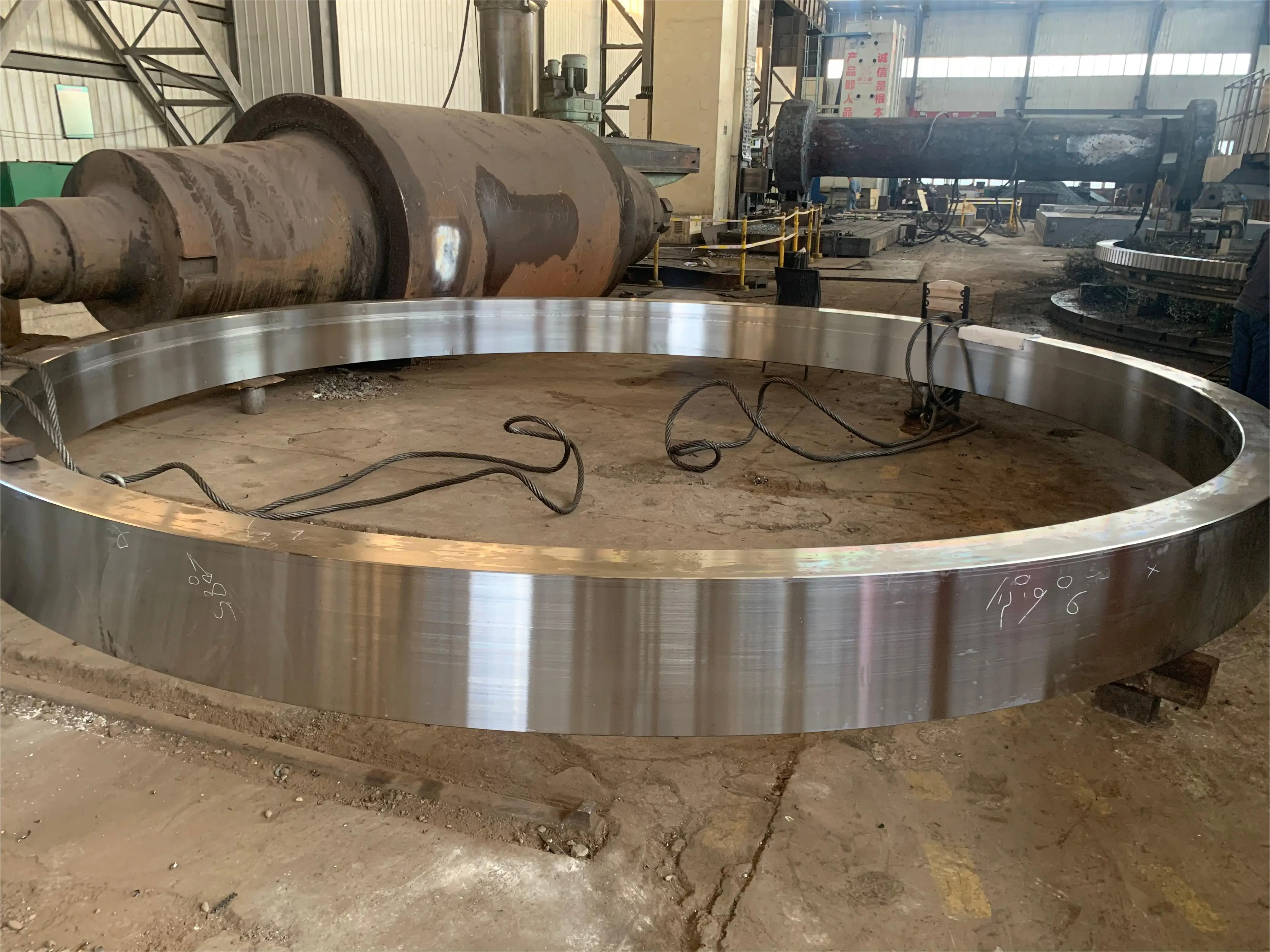 custom heavy Large casting mining equipment alloy steel Large casting steel rotary kiln live ring Rotary Kiln riding ring tyre