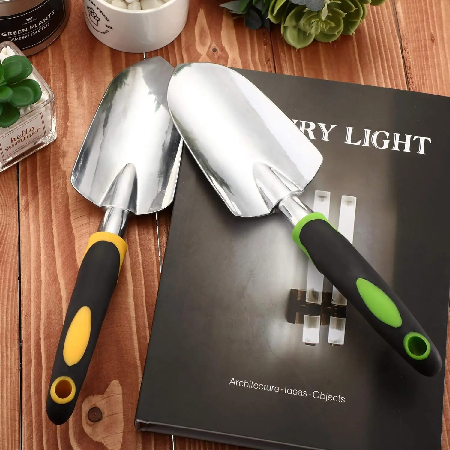 Aluminum Alloy Garden Trowel with Soft Rubberized Non-Slip Handle Soil Scoop Potting Shovel for Planting and Digging