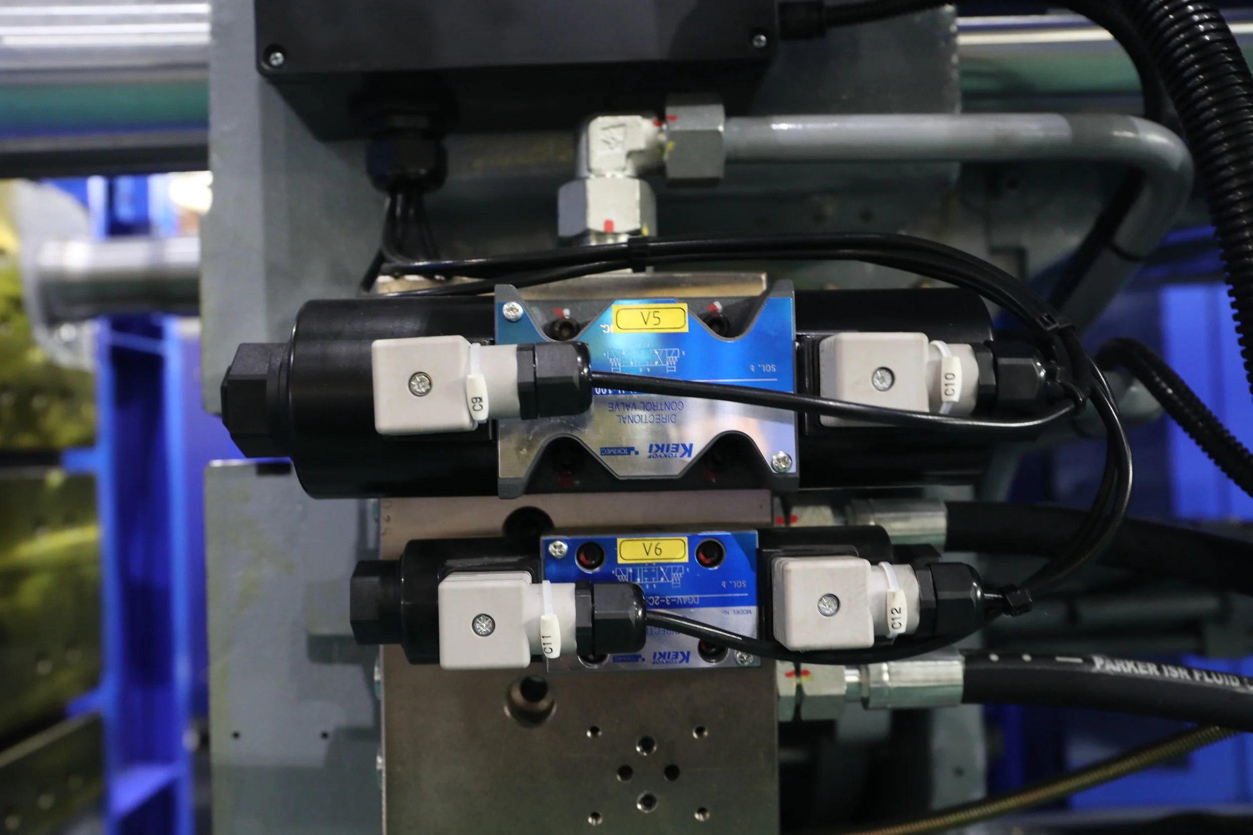 Hot Sell Used Tederic Plastic Bottle Case Injection Molding Machine D250 Plastic Making Machine