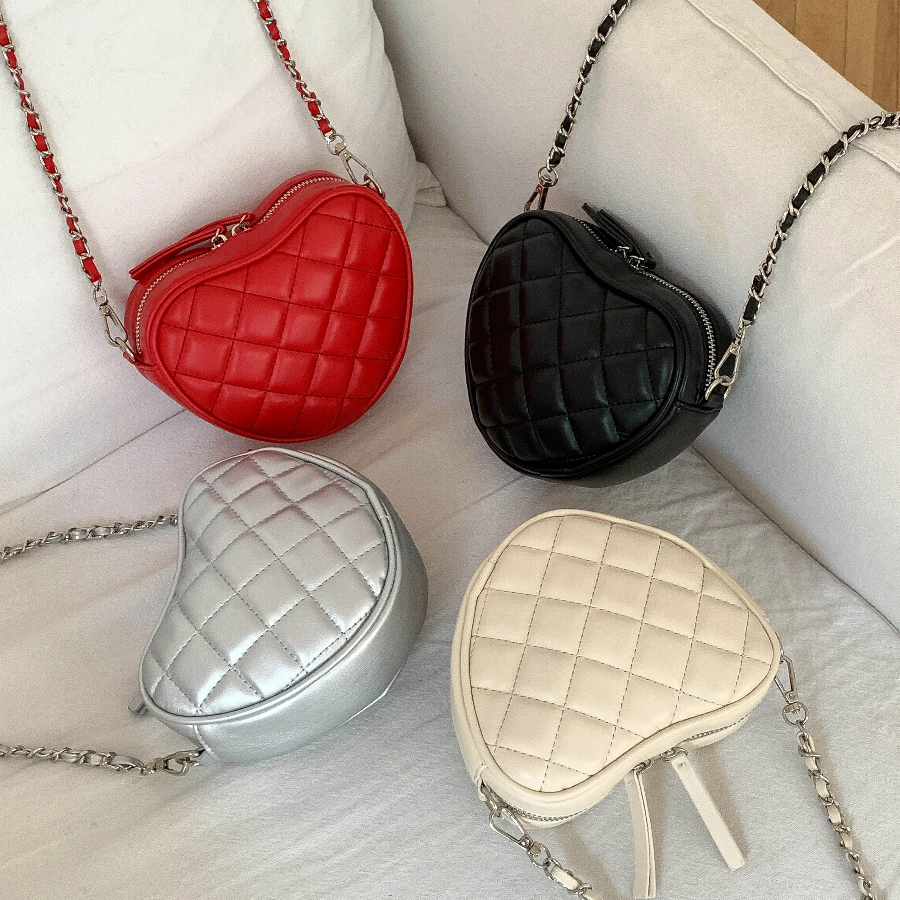 new small quilted chain heart geometric rhombic PU love red shoulder sling bag for women ladies