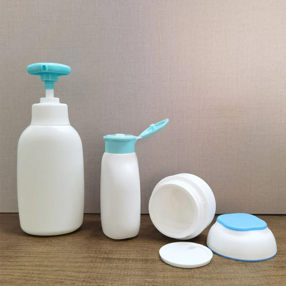 Custom 100ml 150ml 300 ml 400ml Korea Plastic Pet HDPE White Baby Kids Body Wash Shampoo and Conditioner Bottle With Lotion Pump