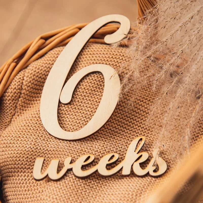 Newborn Baby Milestone Number Day/Month/year Memorial Cards Baby Birth Wooden Engraved Age Photography Accessories Birthing Gift
