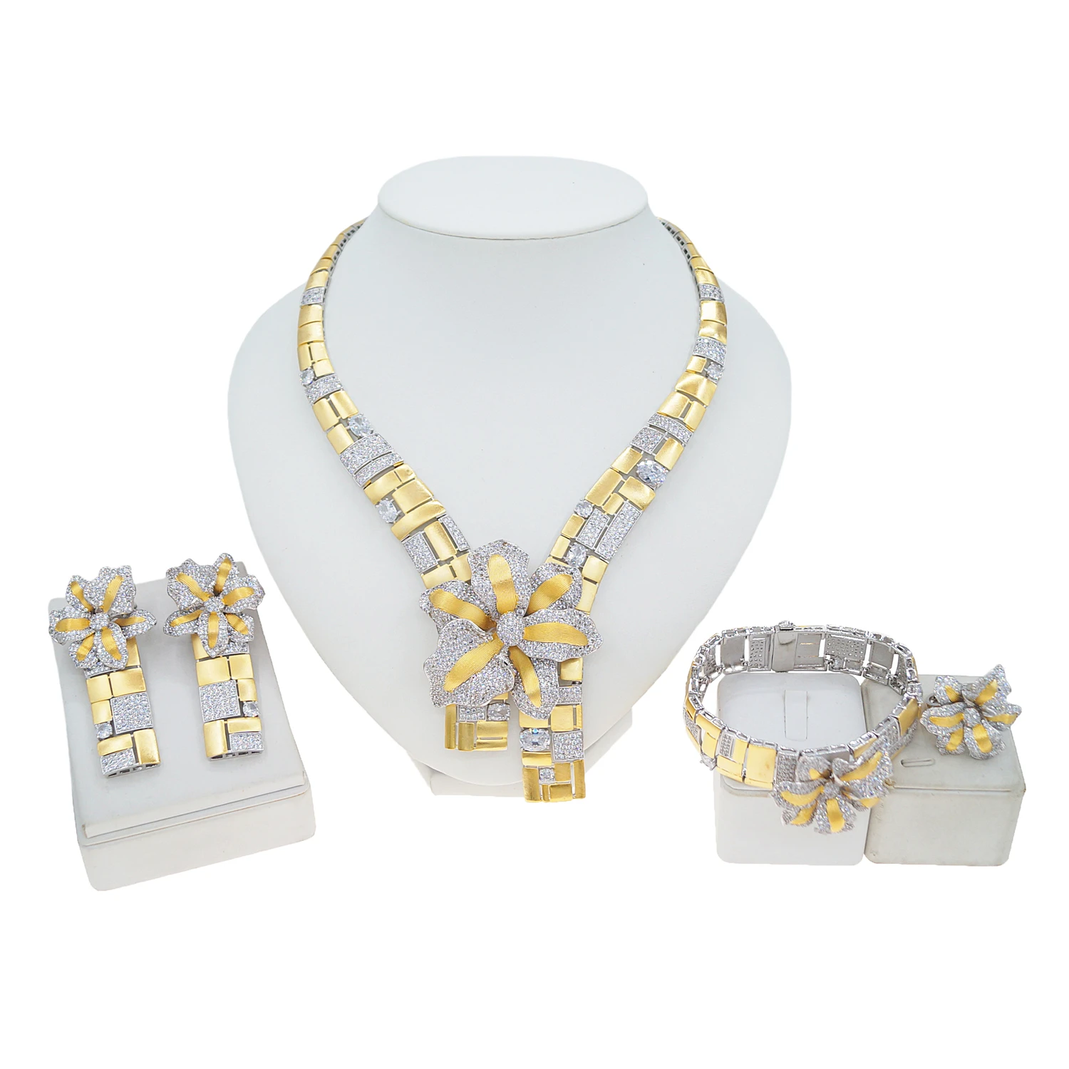Zhuerrui Dubai Couples Dating Jewelry Set Design Sense Chain Gold Plated Romantic Nigerian Ladies High-end JewelryHZ24009196