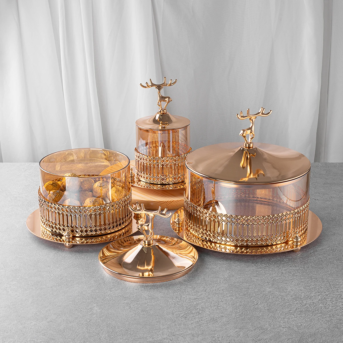 JINGHUANG Middle East Home Decorative Gold Plated Metal Candy Box Dry Fruit Deco Storage Tray Candy Dish for Ramadan