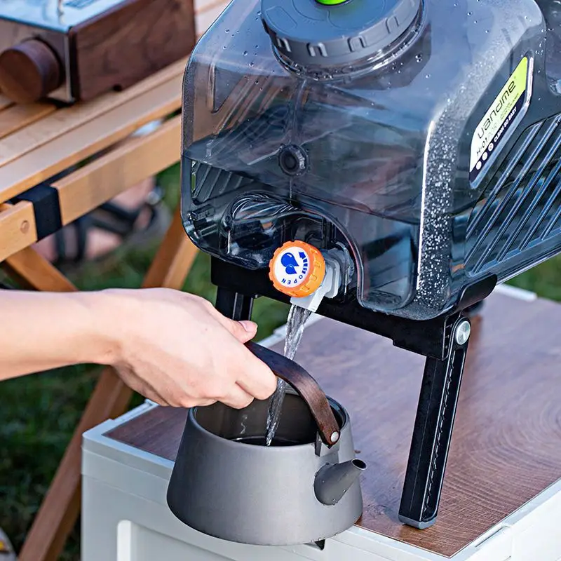 Outdoor camping water bucket drinking water domestic water storage tank with tap