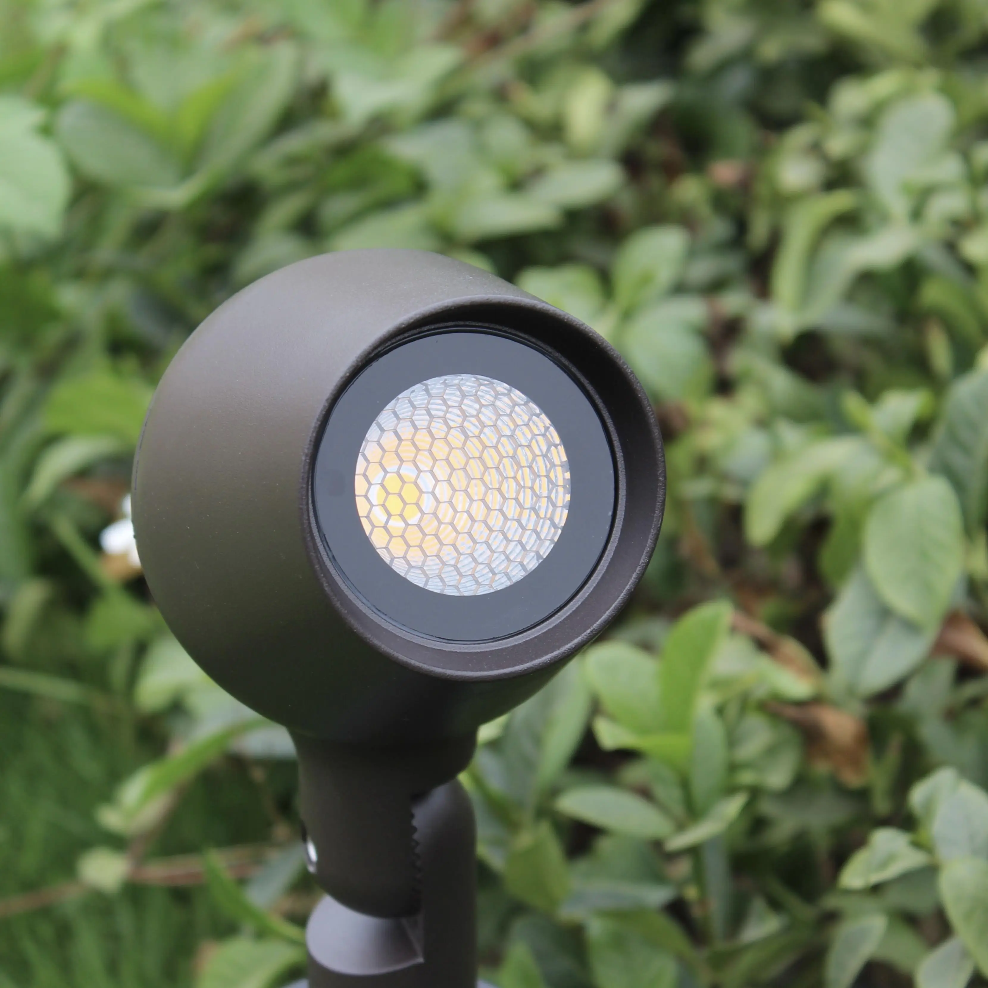 Contemporary Style 30W 40W Led Garden Lamp Bollard Exquisite Landscape Light Aluminum Body Warm White LED IP67 IP65 AC Power