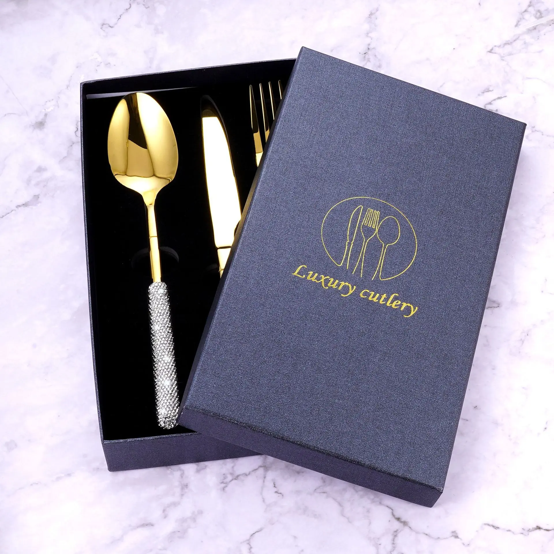Luxury Diamond Stainless Steel Spoon and Fork Set Bling Rhinestone Flatware Sets Gold Cutlery Set for Wedding