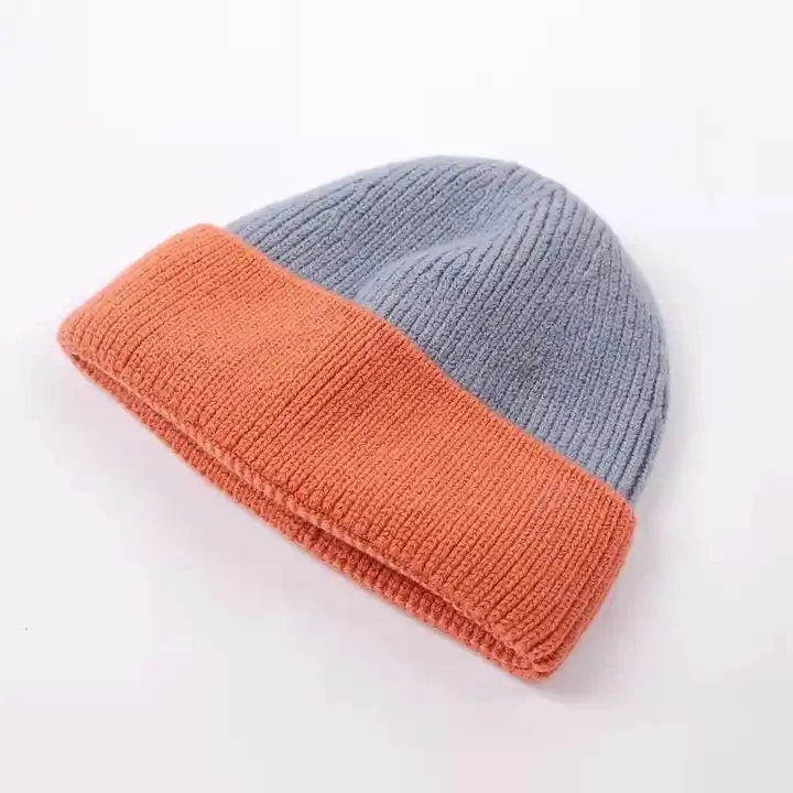 Wholesale ecological acrylic wool custom two color no eaves beanie hat in winter warm skull solid cuff hat