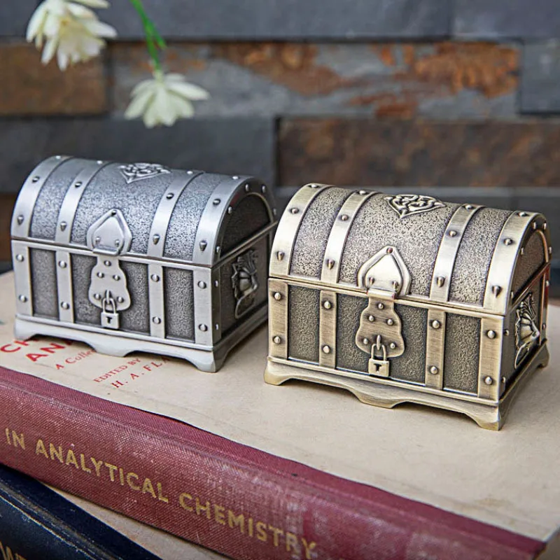 Creative Metal Jewelry Box European Retro Pirate Treasure Chest Alloy High-end Jewelry Storage Box For Girls Gifts