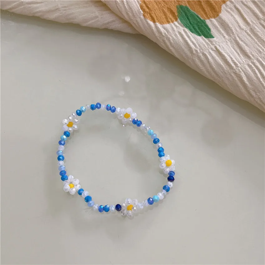 Colorful candy color beaded sweet and lovely crystal flower bracelet for wild