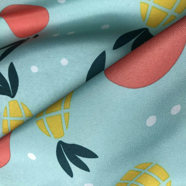 Hot Selling Good Quality 300d Waterproof Oxford Printed Curtain Fabric