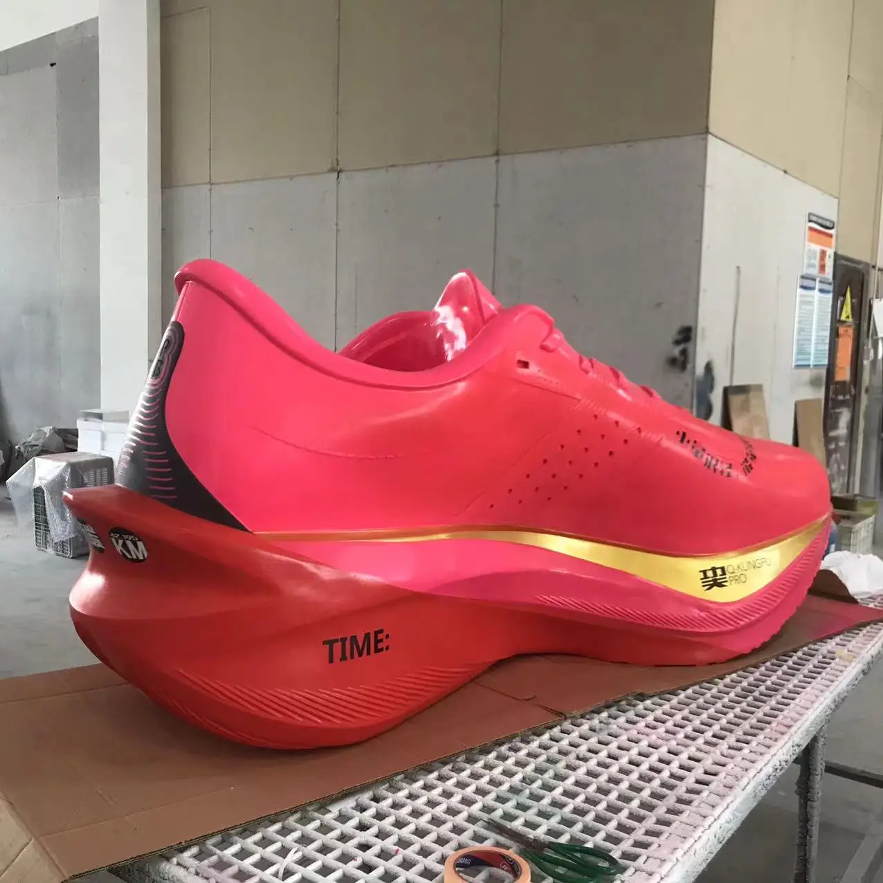 Window Display Promotional Decorative Giant Shoes Customized Design Shoes