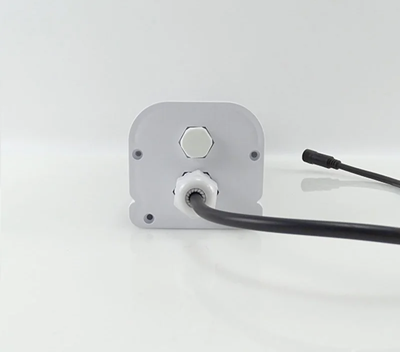 China Manufactured IP67 Solar Outdoor LED High Bay Light with CE & ROHS Certification Warehouse Garden Road Office Applications