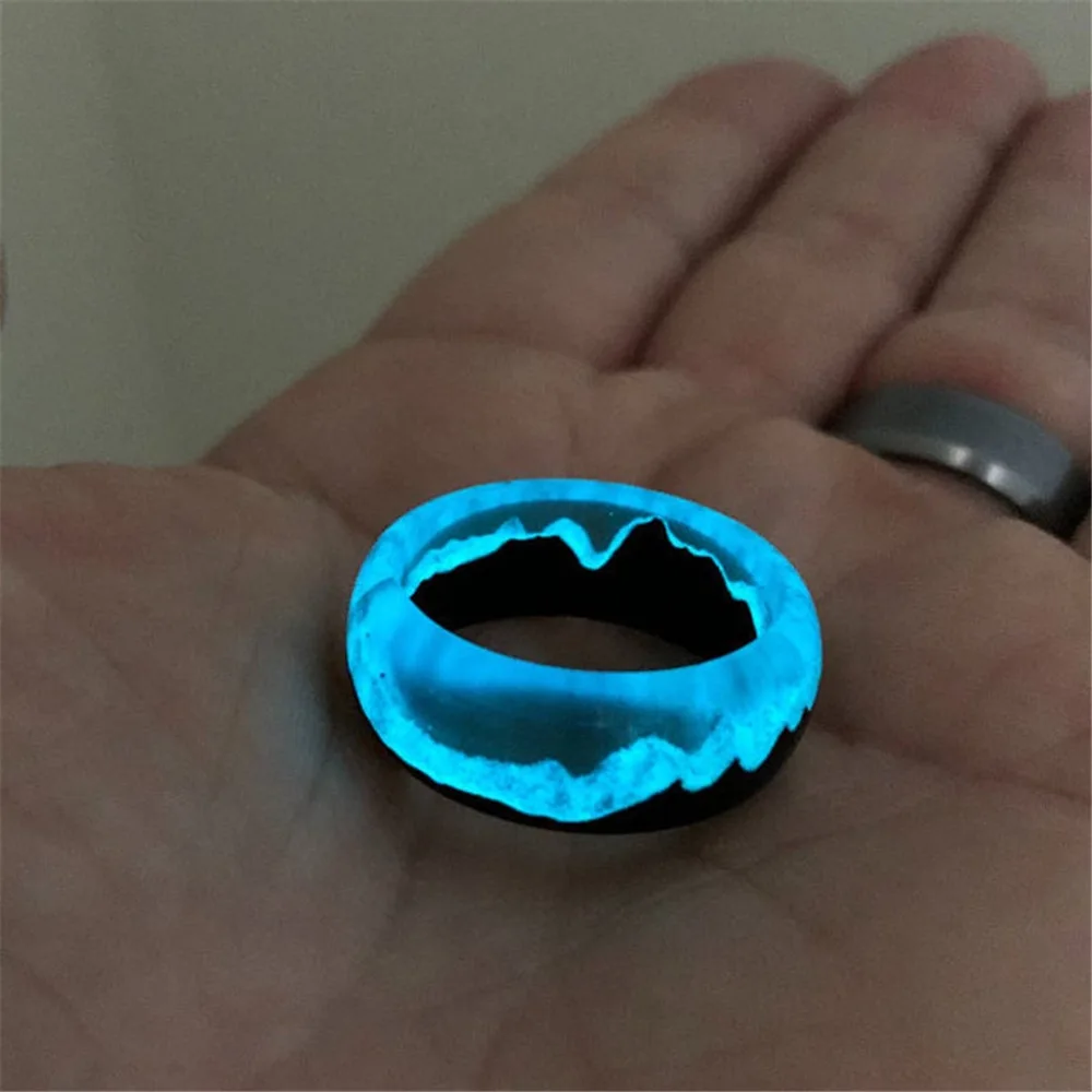 
2021 New Arrival Creative Resin Luminous Secret Forest Band Rings Fashion Glowing In The Dark Band Rings 
