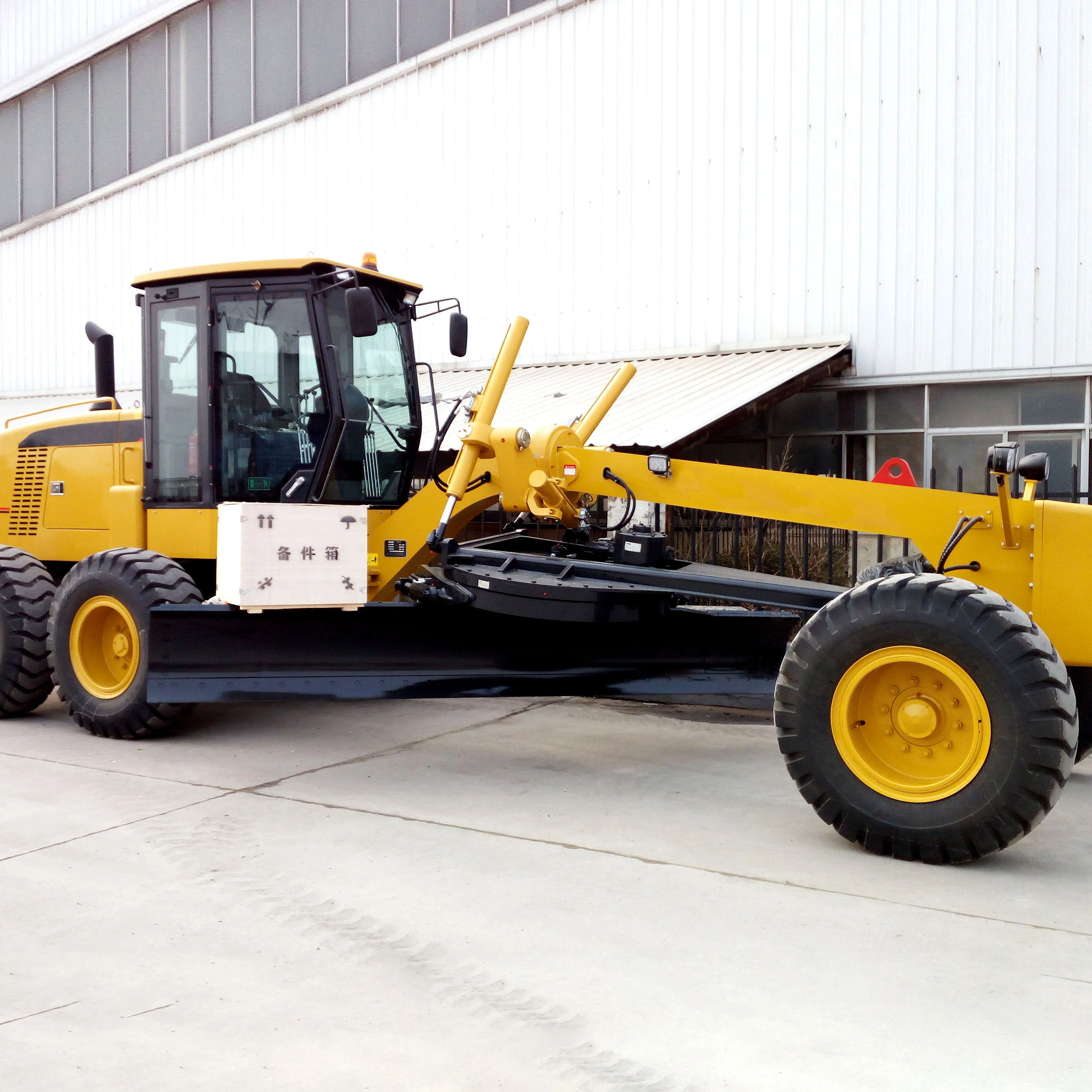 China Mini Motor grader GR100 102hp 7000kg with Good Price