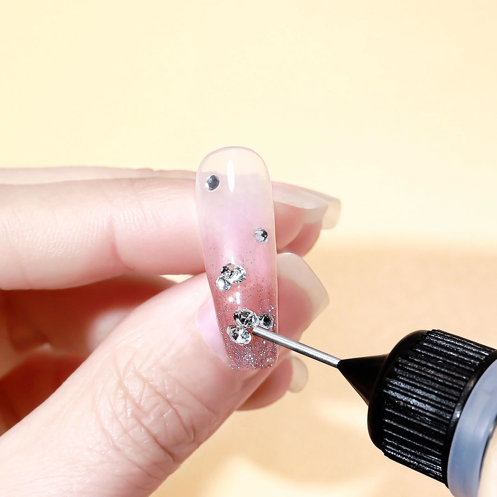 New Arrival Super Firm Caulking Pen Vigorously Stick Drill Glue Rhinestone Gel Glue For Nail Salon