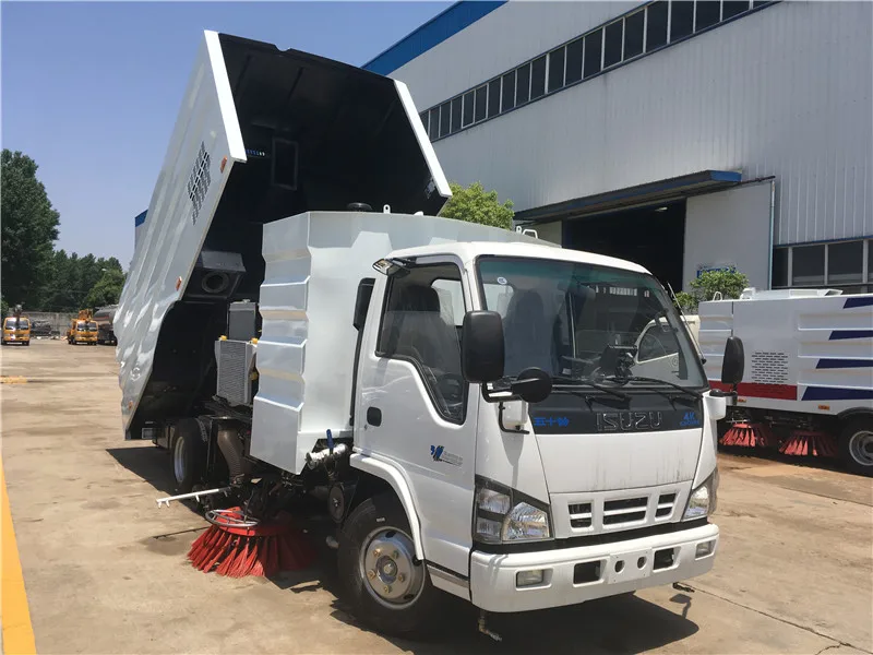 4x2 5 tons new Japanese street sweeper truck